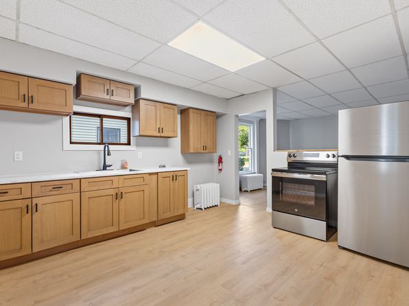 126 Woodward Ave #1