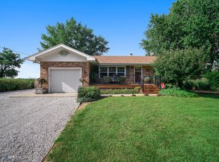 9347 E 3000n Rd, Momence, IL 60954