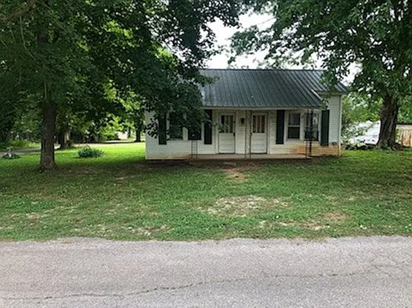 820 Conner St, Russellville, KY 42276