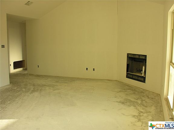 3rd image of 2553 Settlement Dr