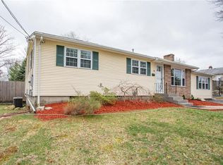 9 Dail Dr, North Providence, RI 02911