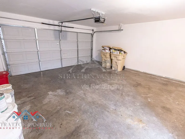 5706 N 74th Dr — Photo 13