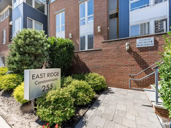 255 Laird Ave #C0009, Cliffside Park, NJ 07010