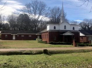 410 Calhoun St, Water Valley, MS 38965