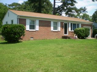 176 Mark Twain Dr, Newport News, VA 23602