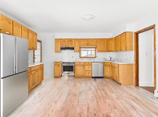 43 Sargent Ave APT 2, Somerville, MA 02145