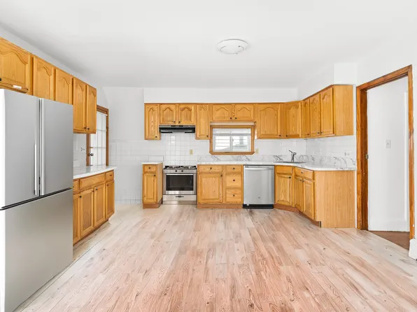 43 Sargent Ave APT 2, Somerville, MA 02145