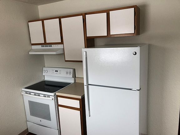 4th image of 6291 Applegrove Ln