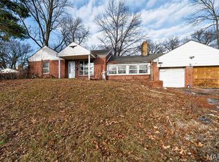 9859 Scottdale Dr, Saint Louis, MO 63136