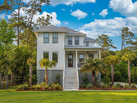 3rd image of 1443 Headquarters Plantation Dr