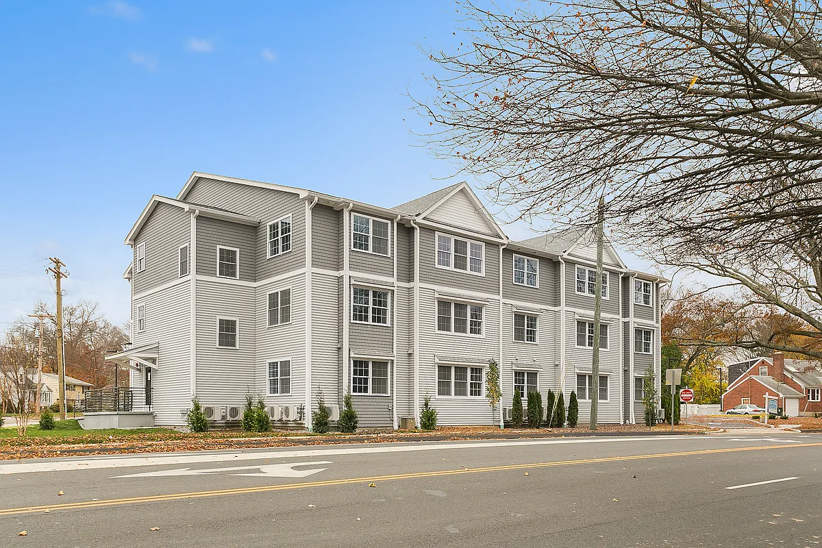 Building Photo - Harbour Townhomes