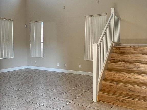 4th image of 1905 S 113TH Drive