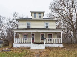 403 Avenue E, Rock Falls, IL 61071