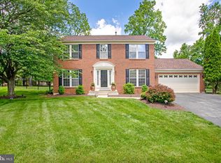 8621 Hillview Rd, Landover, MD 20785