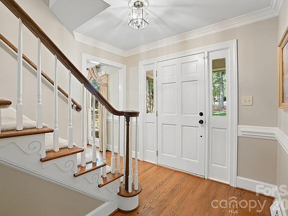 3rd image of 9918 Providence Forest Ln