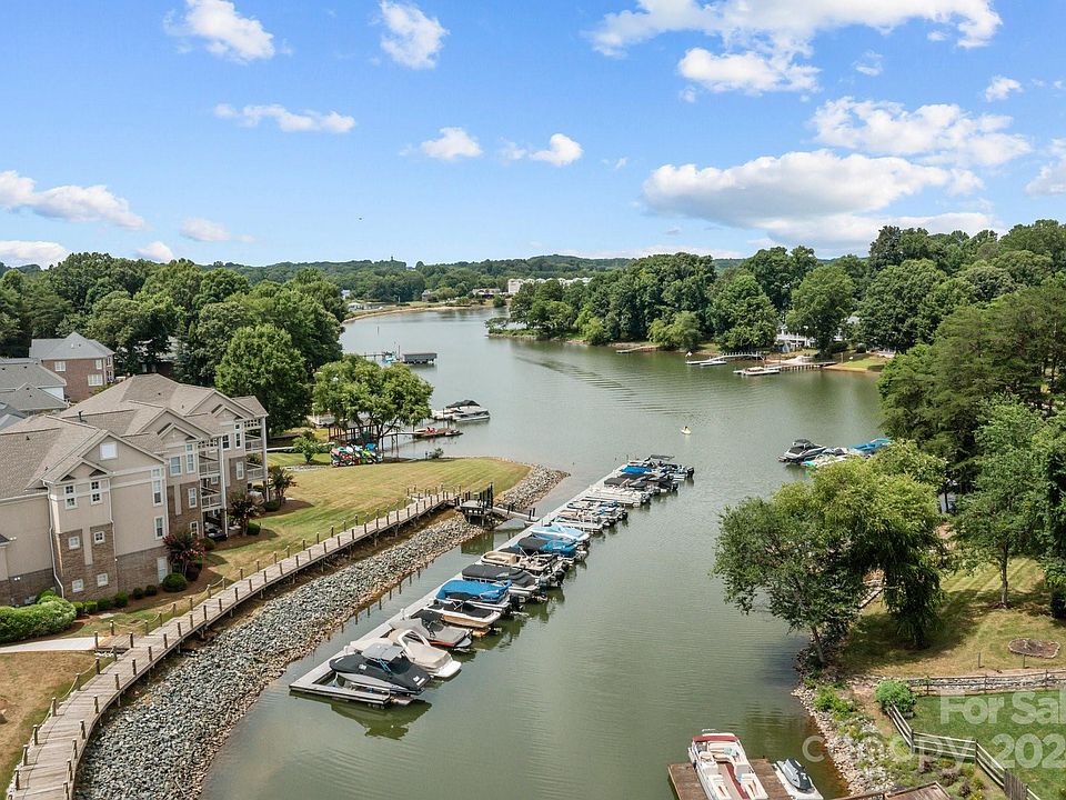 1st image of 108 Pier 33 Dr Unit 403