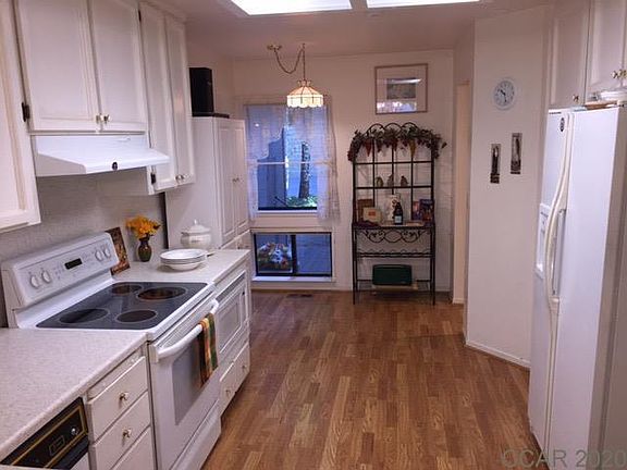 2nd image of 1156 Fairway Ct #11