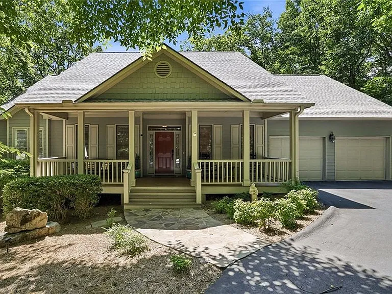 1279 Quail Cove Dr — Photo 1