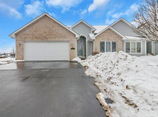 6251 92nd Pl #201, Pleasant Prairie, WI 53158