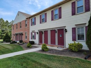 709 Brunnerville Rd, Lititz, PA 17543