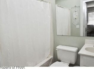 514 Olde Towne Dr, Sanford, NC 27330
