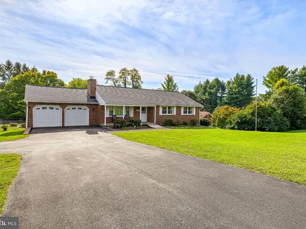 12721 Manor Rd, Glen Arm, MD 21057