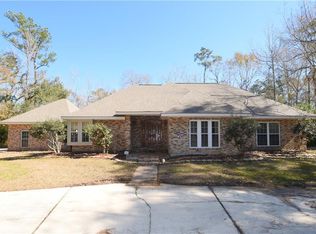 136 Rue De La Paix, Slidell, LA 70461