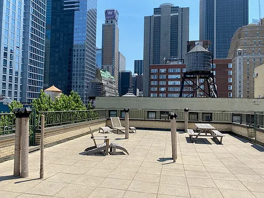 Rented by Performing Assets Corp | media 20