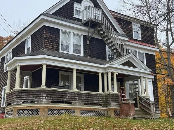 85-87 Church Street, Livermore Falls, ME 04254