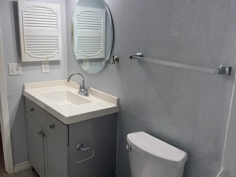 305 Calle Amistosa #P401 — Photo 10