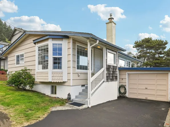 1850 NE 68th St, Lincoln City, OR 97367