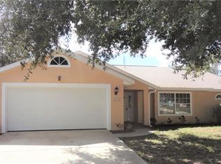 916 Prescott Blvd, Deltona, FL 32738