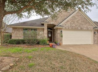 210 Rugen Ln, College Station, TX 77845