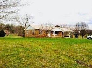 979 Fred Tollett Rd, Crossville, TN 38572