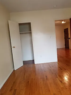 Rented by Dyer Estate Mgmt | media 9