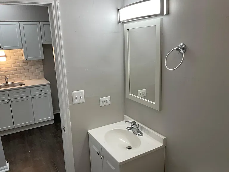 6209 S Greenwood Ave #203 — Photo 20