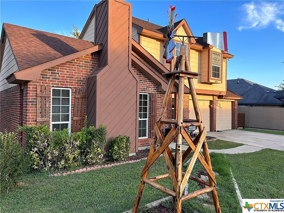 1st image of 1908 Meadowbrook Dr