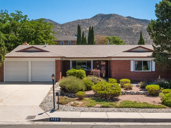 3432 Yosemite Dr NE, Albuquerque, NM 87111