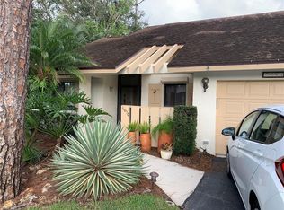 6050 Huntington Woods Dr, Naples, FL 34112