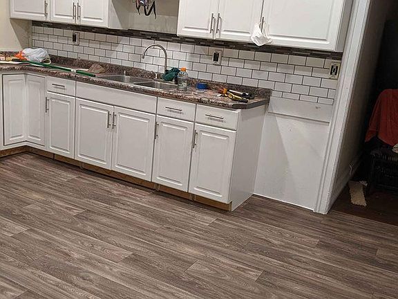 4th image of 2231 5th Ave #2