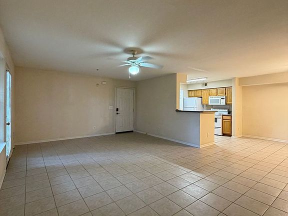 5th image of 4040 Dancing Cloud Ct Unit 330