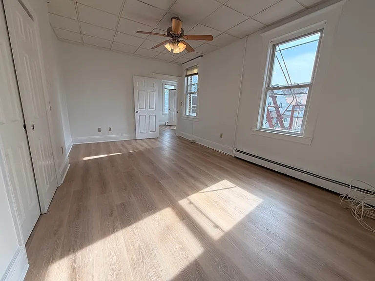 536 Lake Ave #4 — Photo 11
