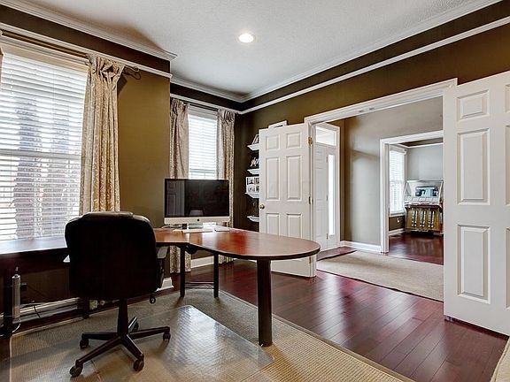 3rd image of 2962 Waukeegan Ave