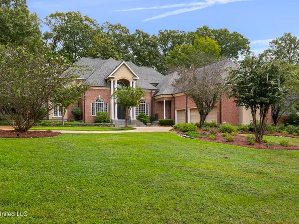 105 Cherry Laurel Ln, Ridgeland, MS 39157