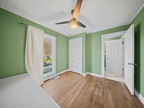 5th image of 824 Gartrell St