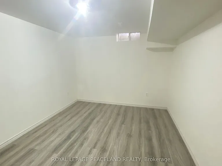 25 Digby Cres #BASEMENT — Photo 6