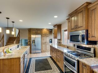 206 Crawford Cir, Golden, CO 80401