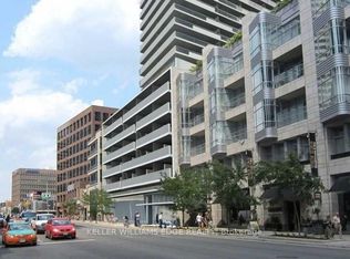 2221 Yonge St #809, Toronto, ON M4S 0B8