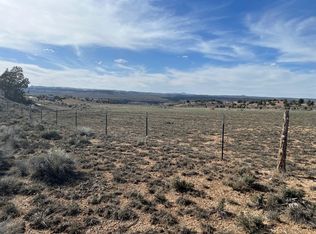 1045 N Russel Rd, Hatch, UT 84735