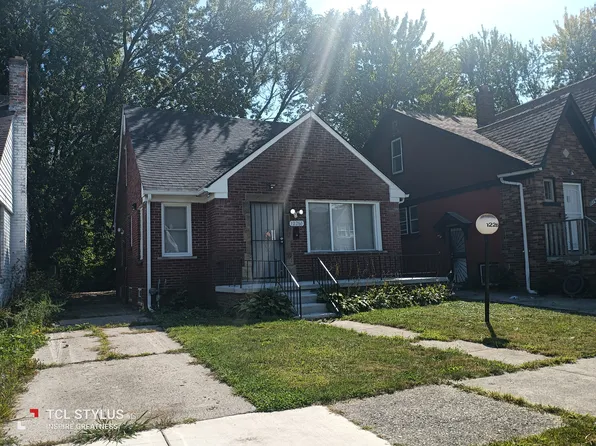 12260 Maiden St, Detroit, MI 48213
